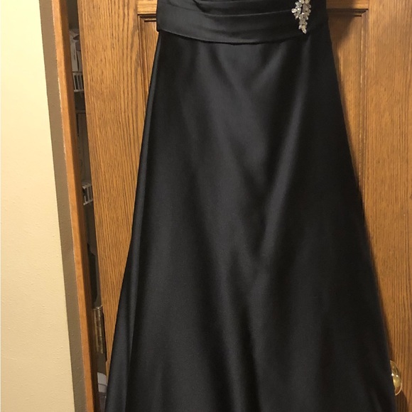 Alfred Angelo - Picture 4 of 4